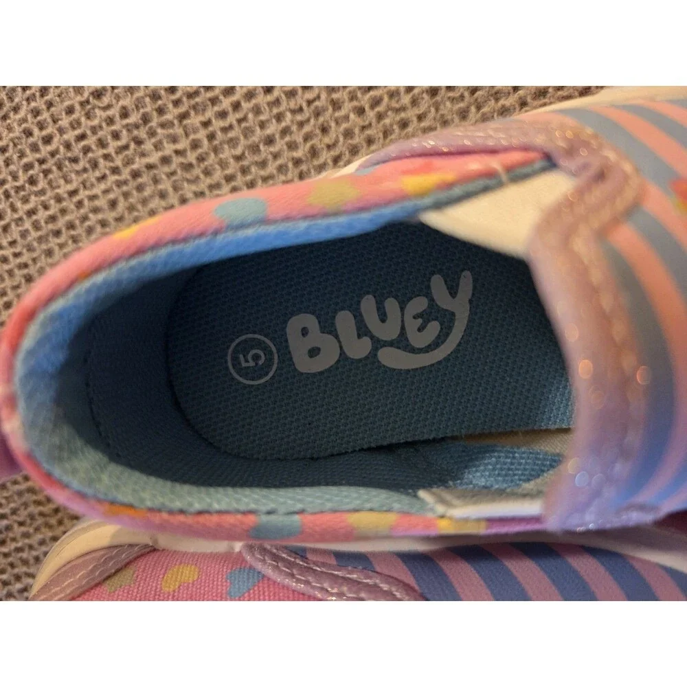 CUTE! Bluey and Bingo Slip On Shoes Size 5 Toddler Pink And Blue ~ NWT